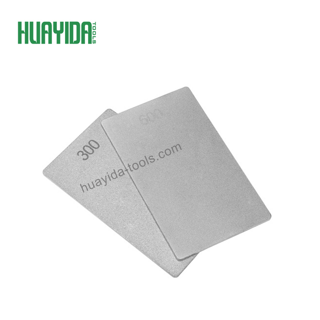 Double Sided Credit Card Size Diamond Sharpening Stone (300/600 Grit)